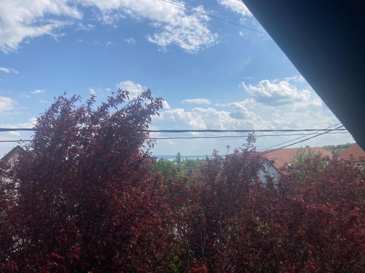 Karádi apartman Zánka Exteriér fotografie
